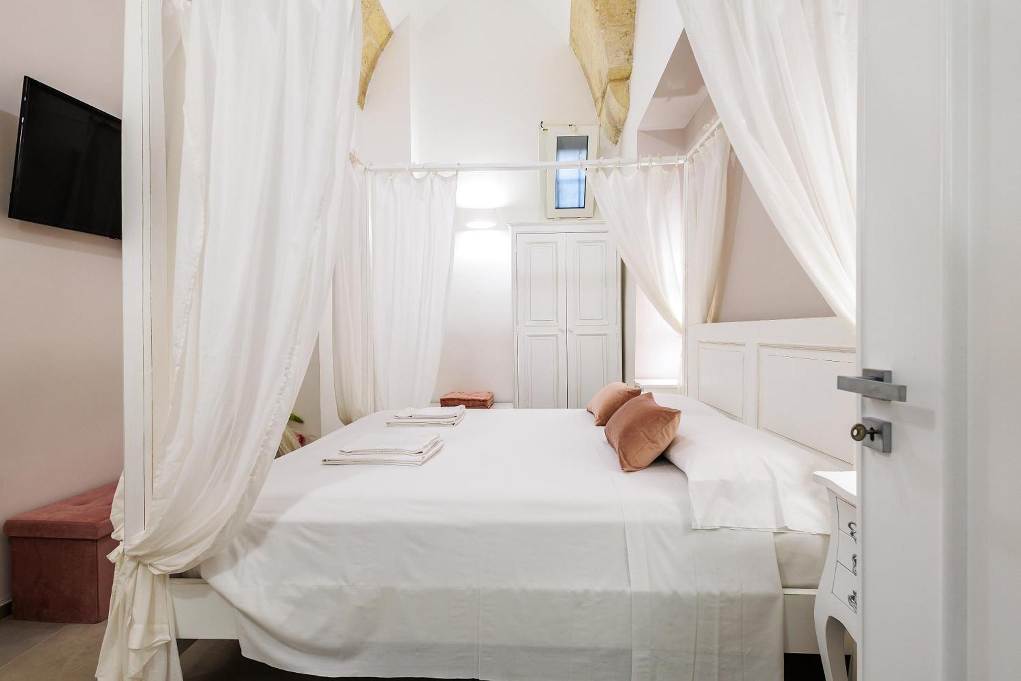 Goodstay Corte Regina Suite Lecce Ngoại thất bức ảnh
